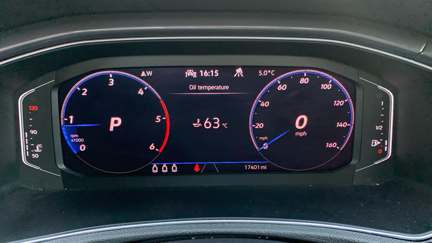 Used Volkswagen T-Roc 2021 for sale - 76824384: Photo 11