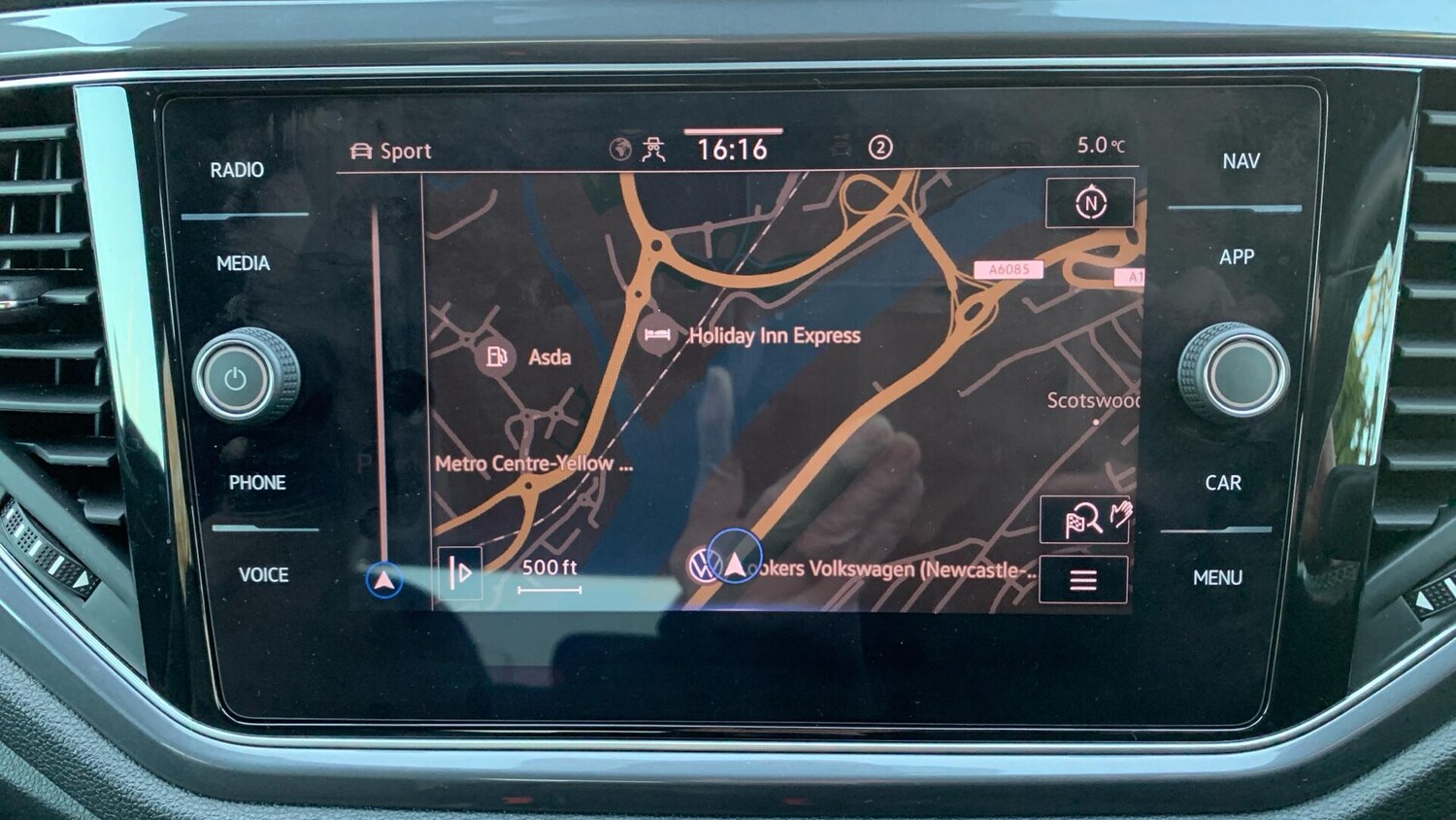 Used Volkswagen T-Roc 2021 for sale - 76824384: Photo 18