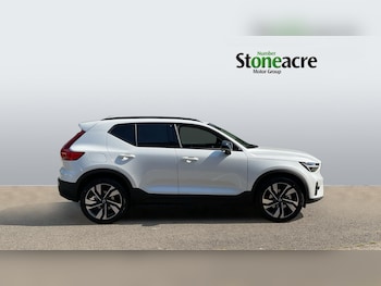 Used Volvo XC40 2026 for sale - 79181167: Photo