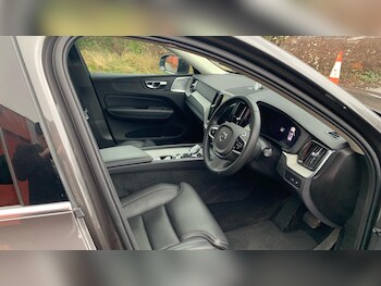 Used Volvo XC60 2024 for sale - 77426089: Photo