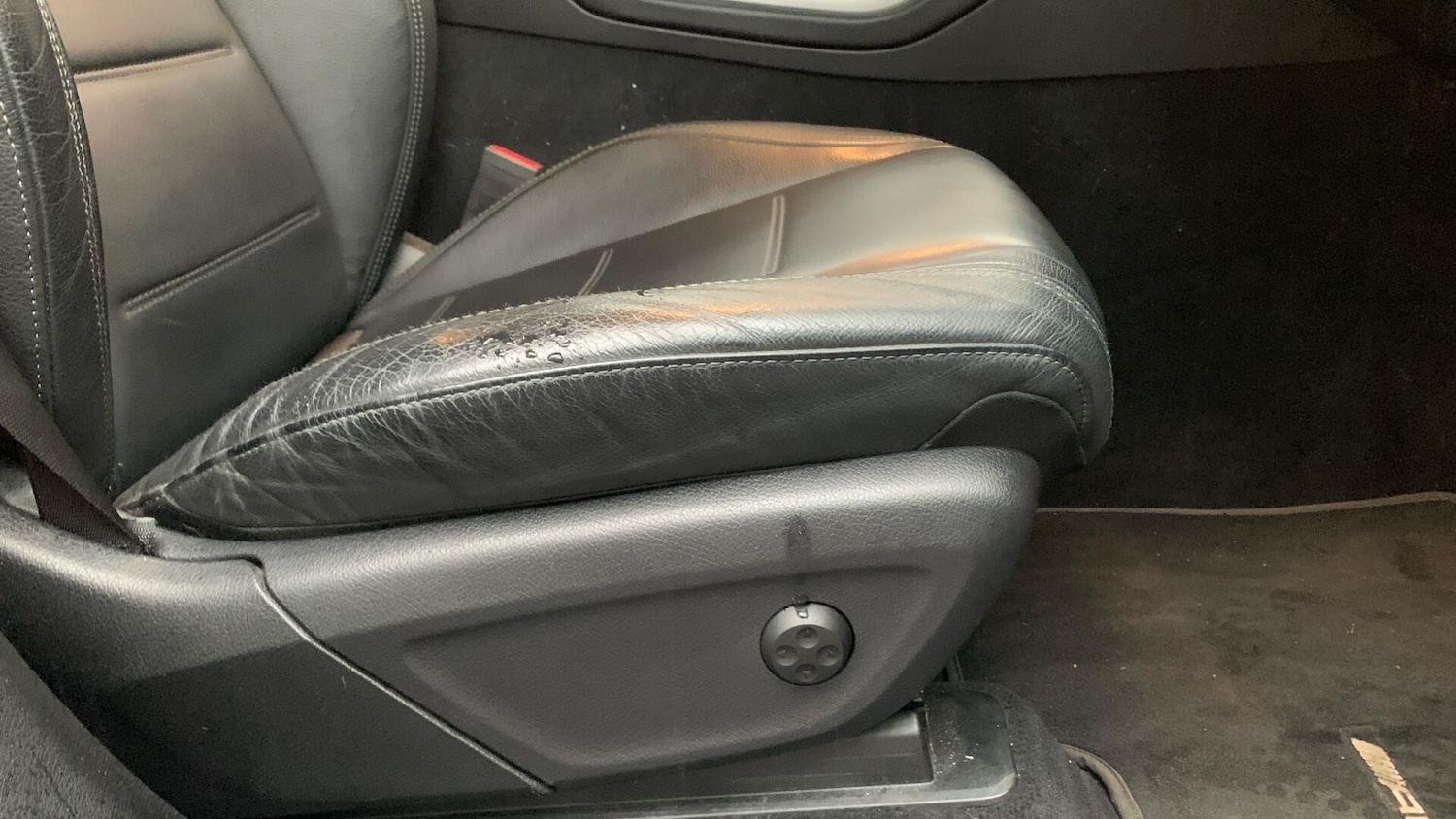 Used Mercedes-Benz GLE 2020 for sale - 76918519: Photo 30