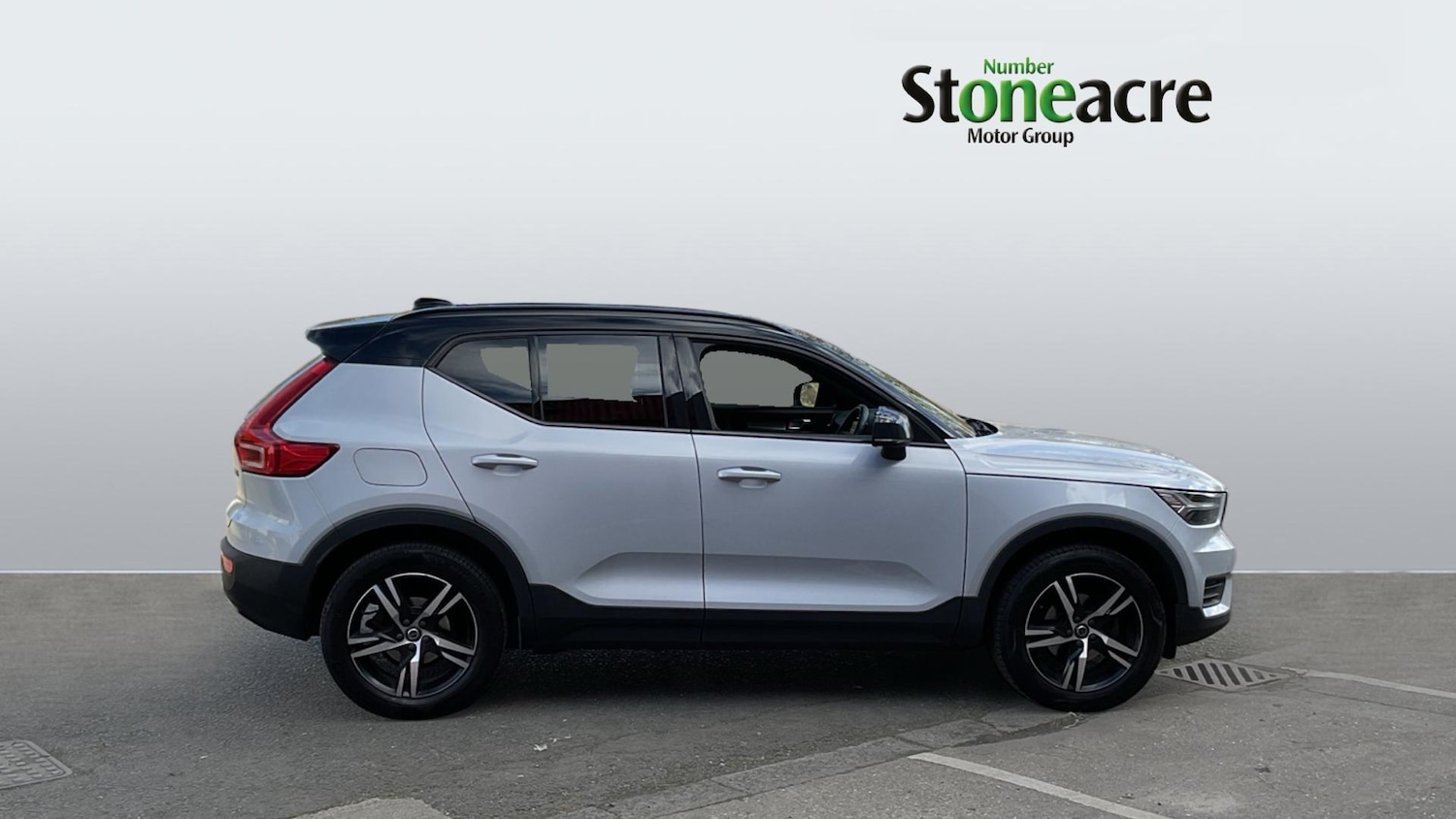 Used Volvo XC40 for sale - 77839985: Photo 3