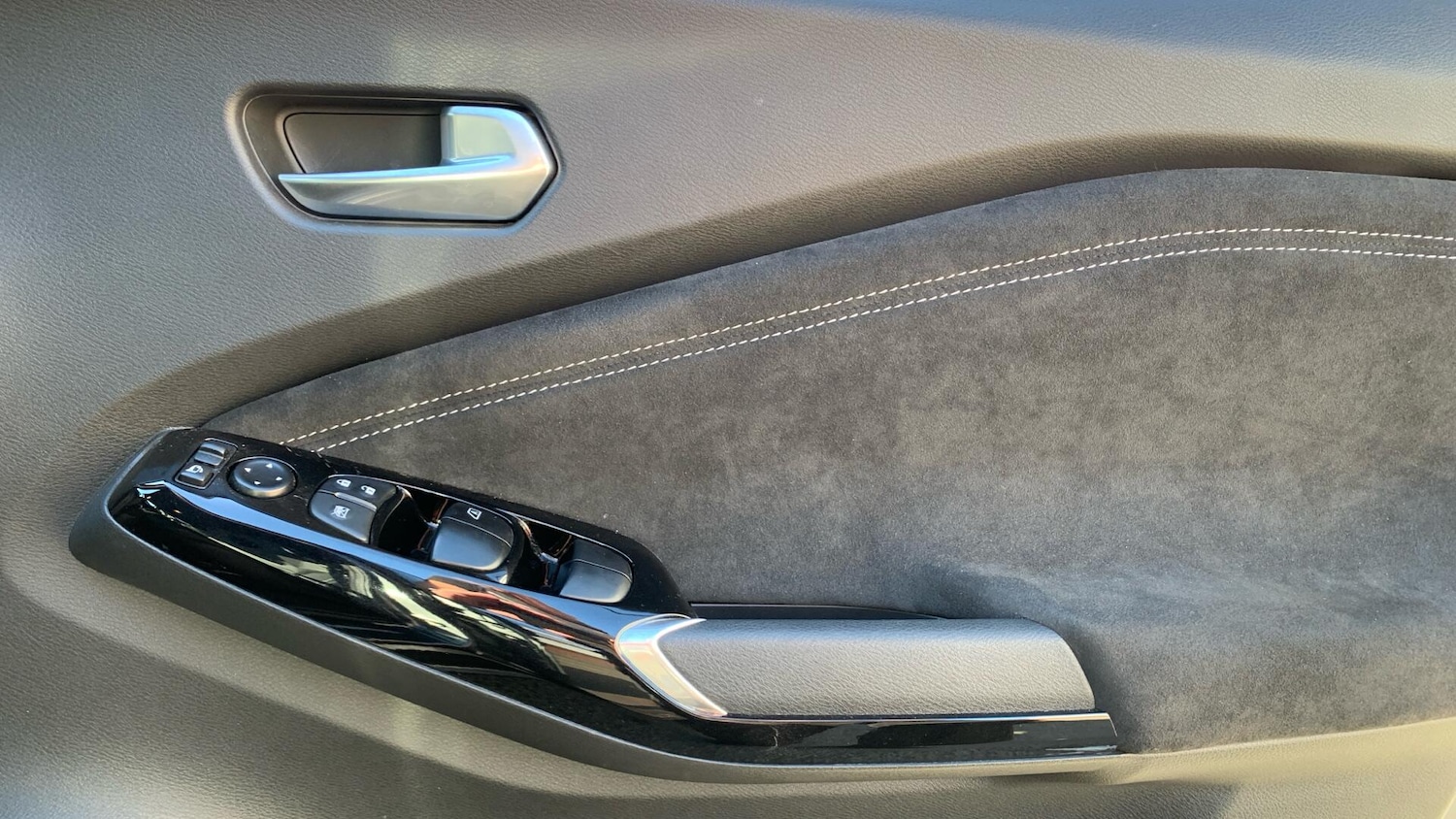 Used Nissan Juke 2023 for sale - 76752810: Photo 29