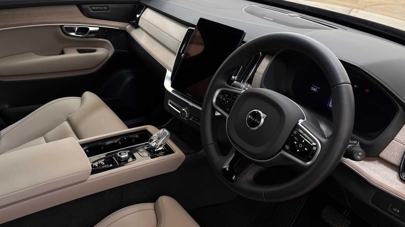 Used Volvo XC90 2025 for sale - 76823875: Photo 10