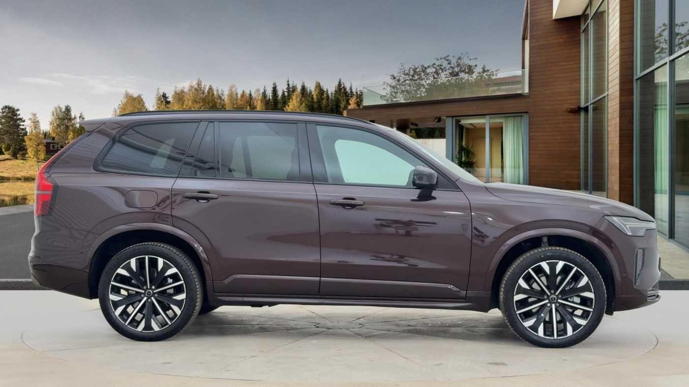 Used Volvo XC90 2025 for sale - 76823875: Photo 2