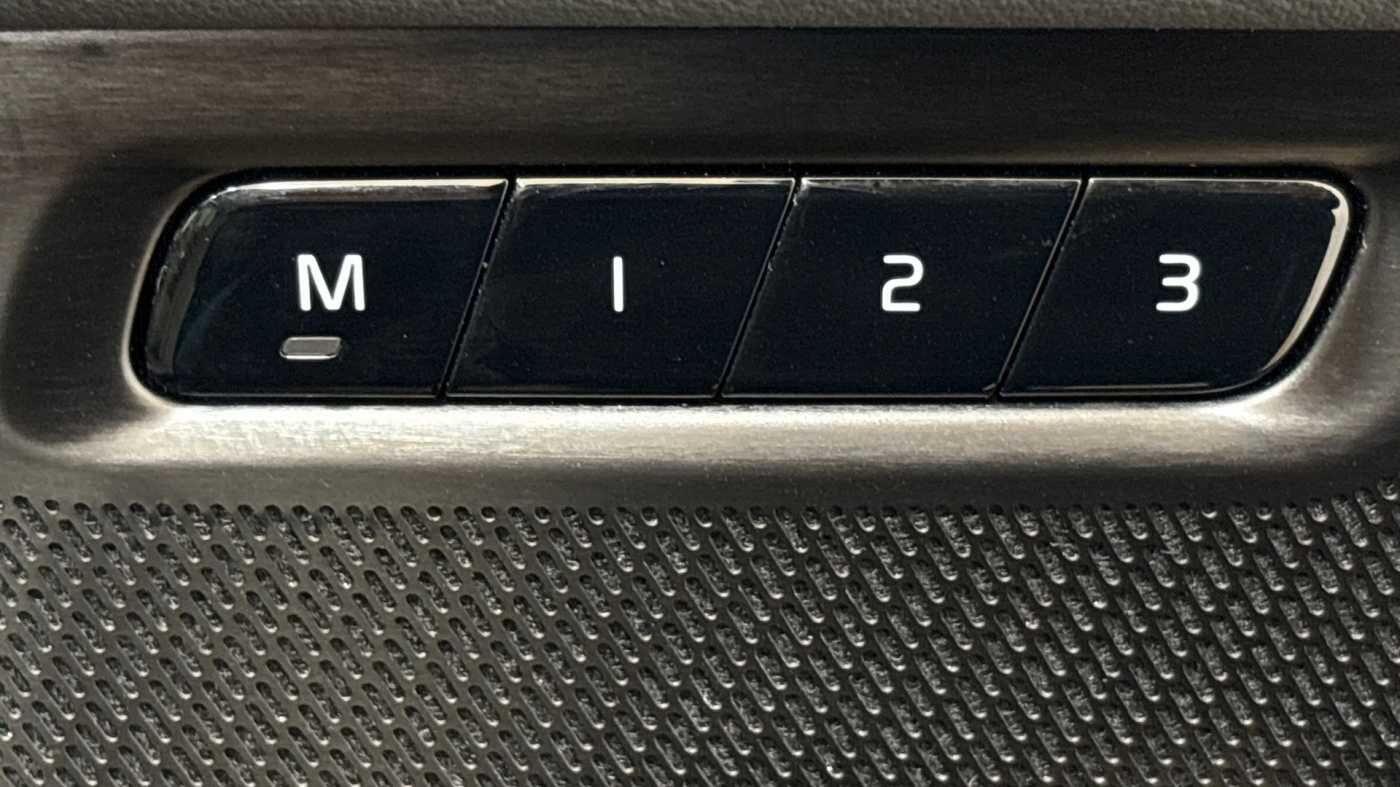 Used Volvo XC90 2025 for sale - 76823875: Photo 27