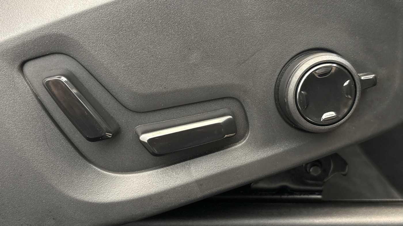 Used Volvo XC90 2025 for sale - 76823875: Photo 29