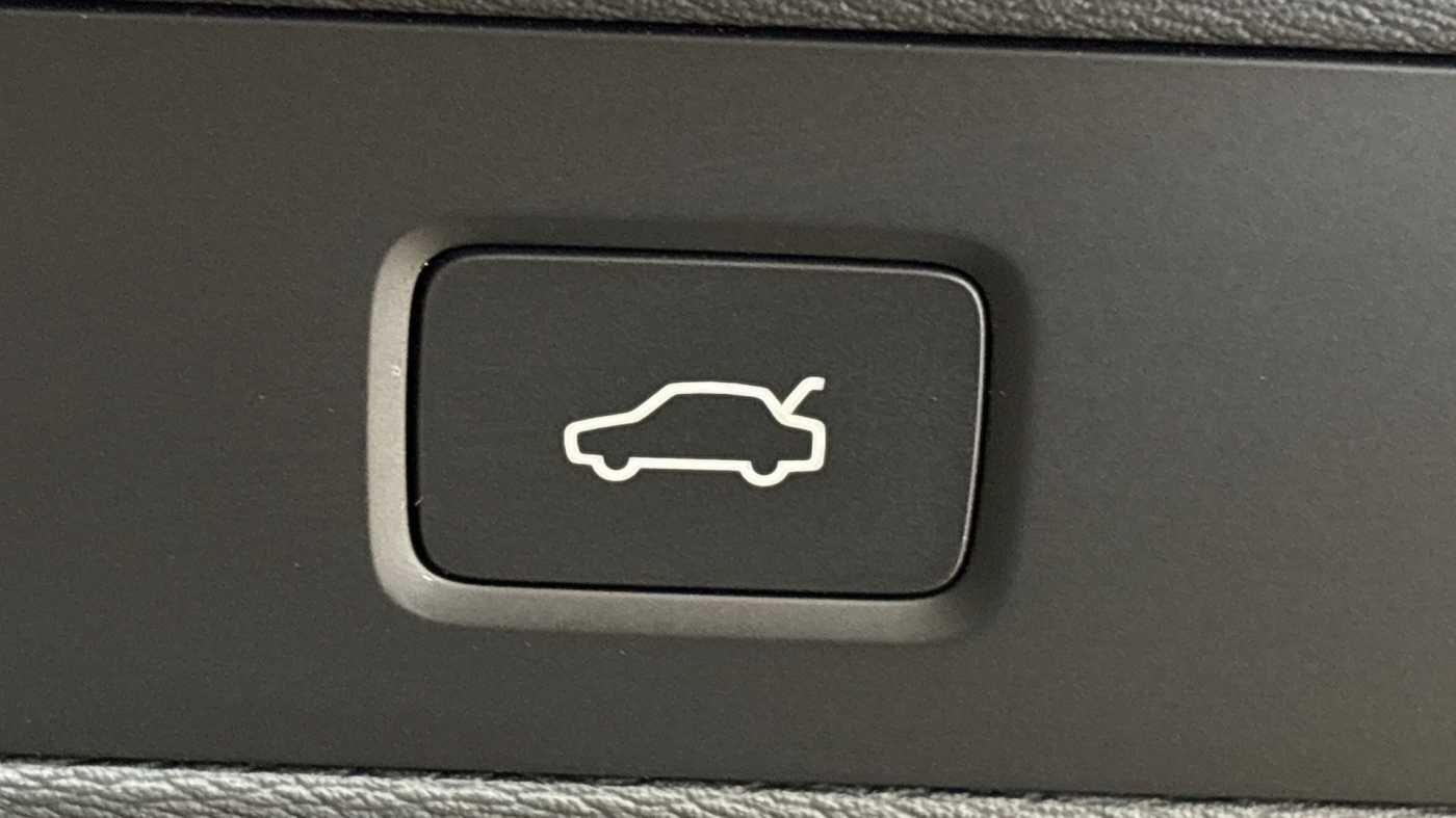 Used Volvo XC90 2025 for sale - 76823875: Photo 31