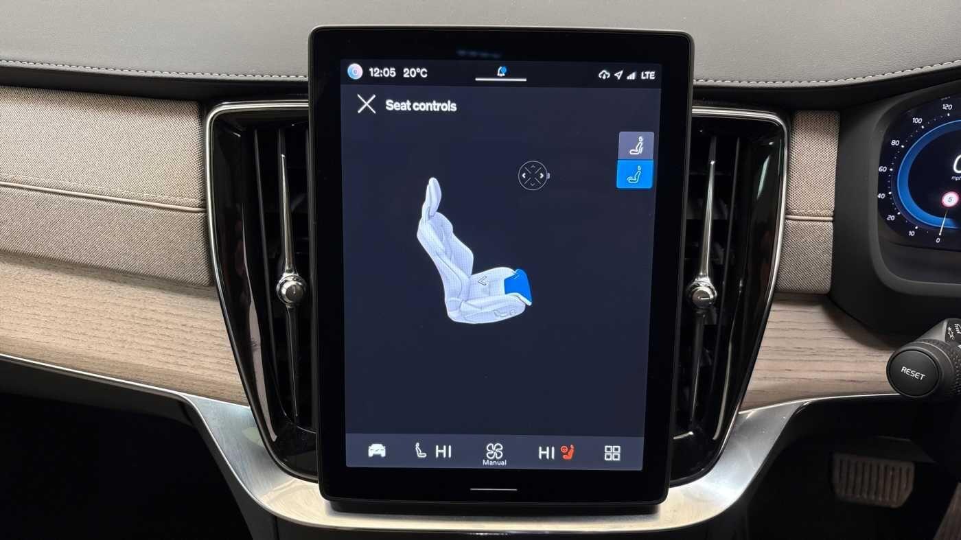 Used Volvo XC90 2025 for sale - 76823875: Photo 42