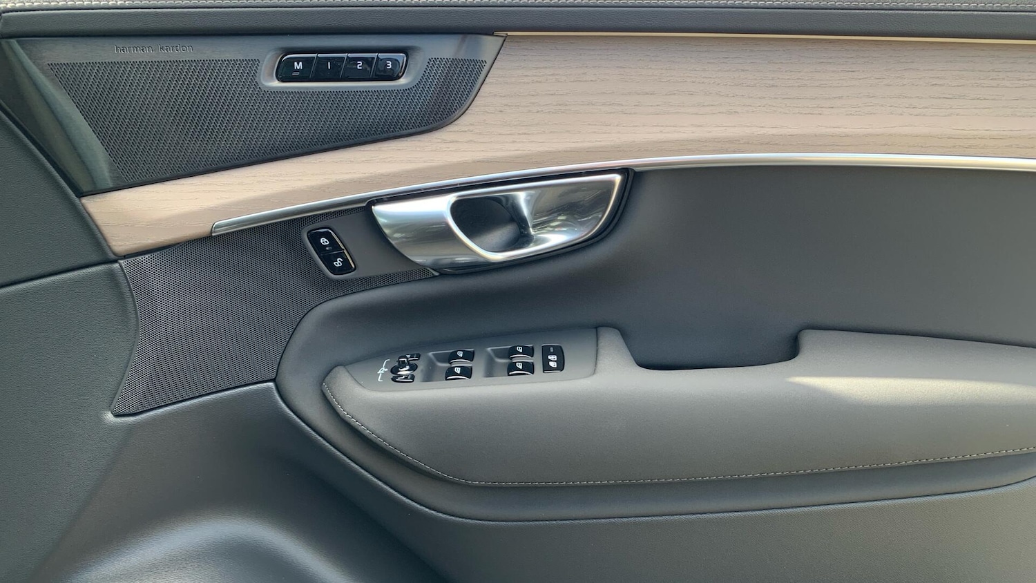 Used Volvo XC90 2026 for sale - 78047182: Photo 29