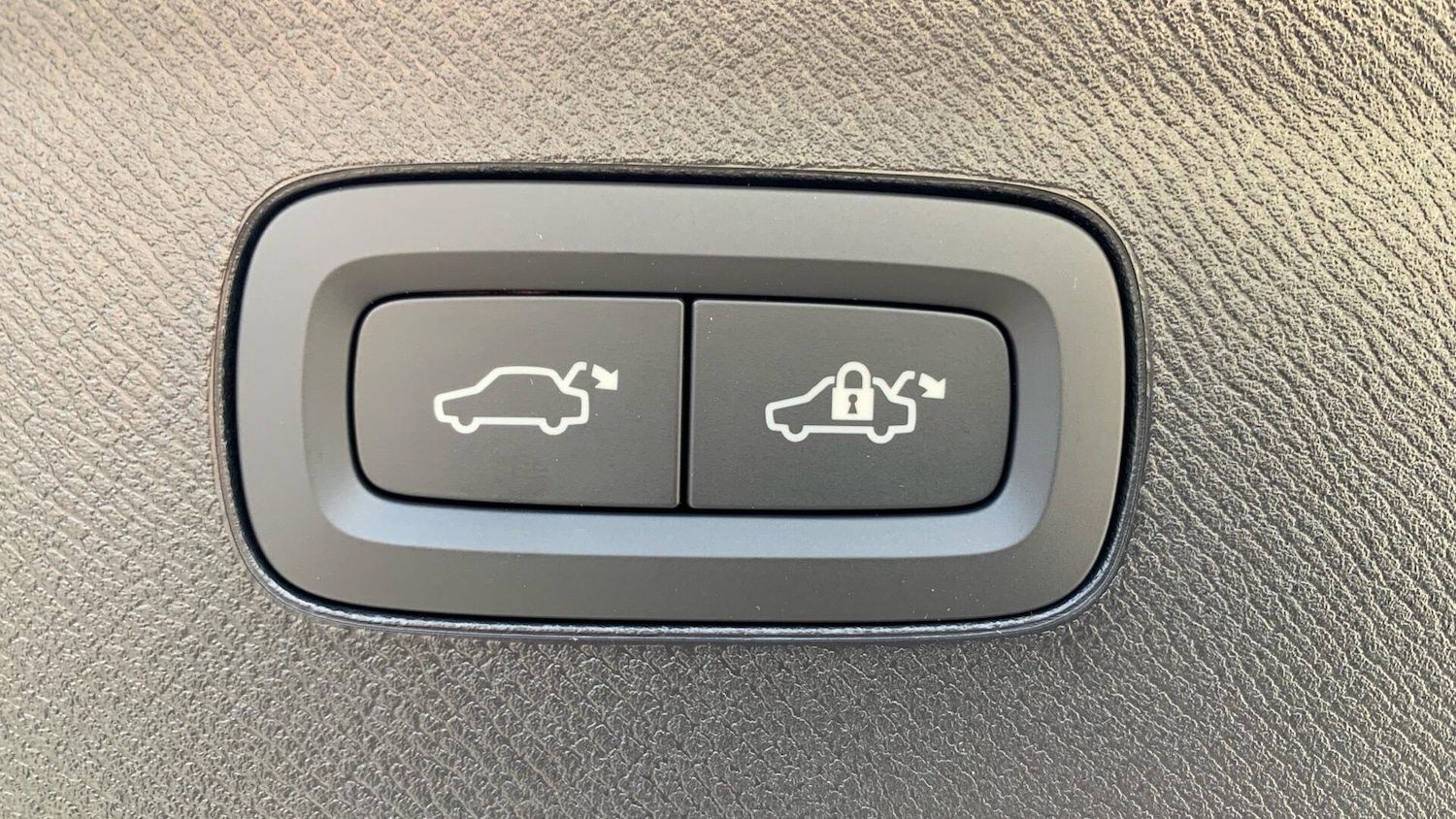 Used Volvo XC90 2026 for sale - 78047182: Photo 35