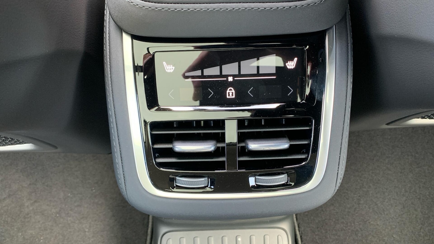 Used Volvo XC90 2026 for sale - 78047182: Photo 36