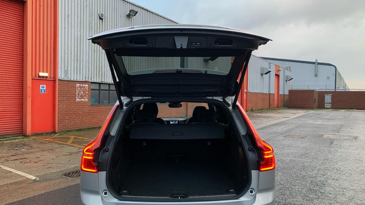 Used Volvo XC60 for sale - 77330980: Photo 14