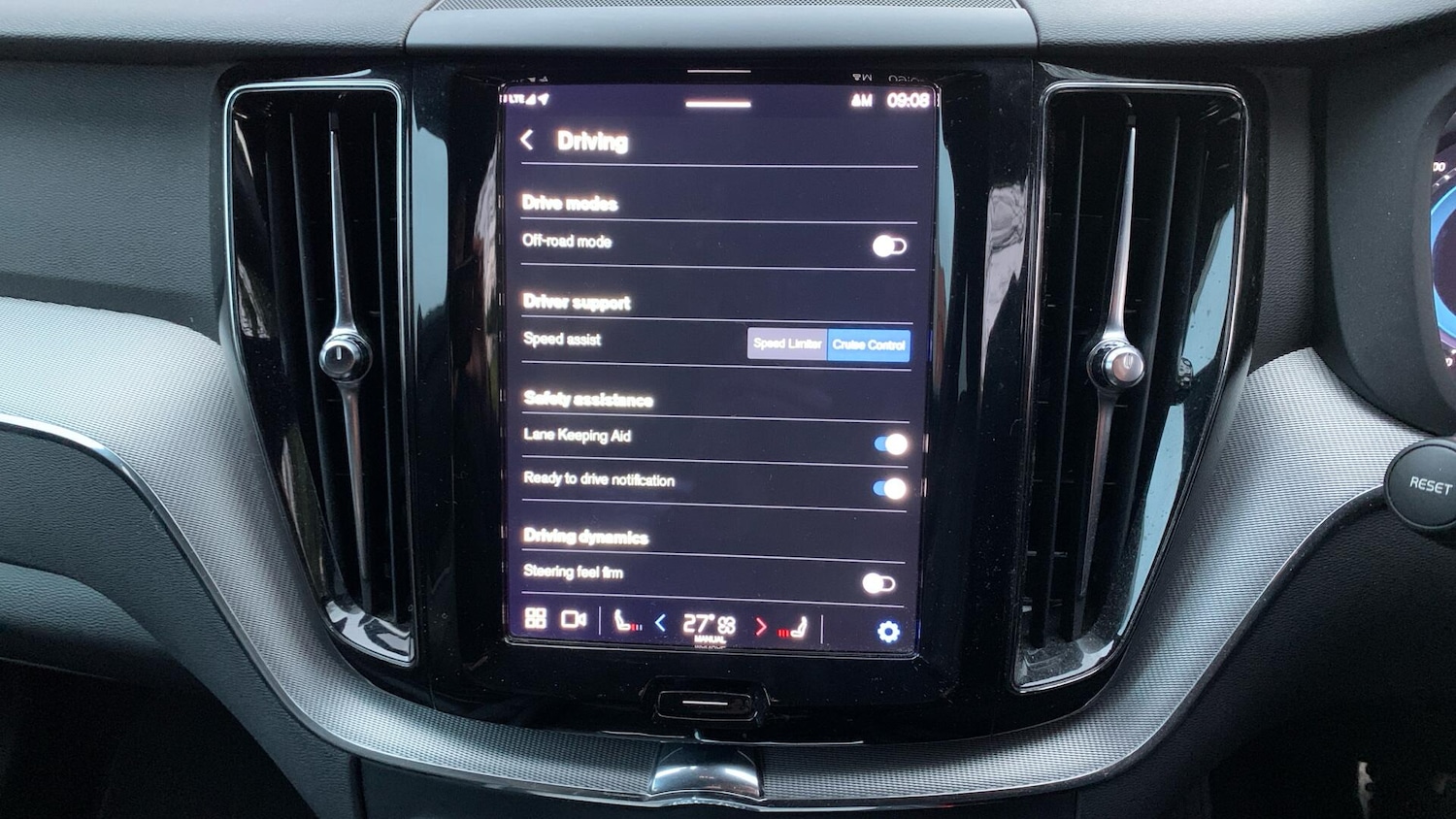 Used Volvo XC60 for sale - 77330980: Photo 18