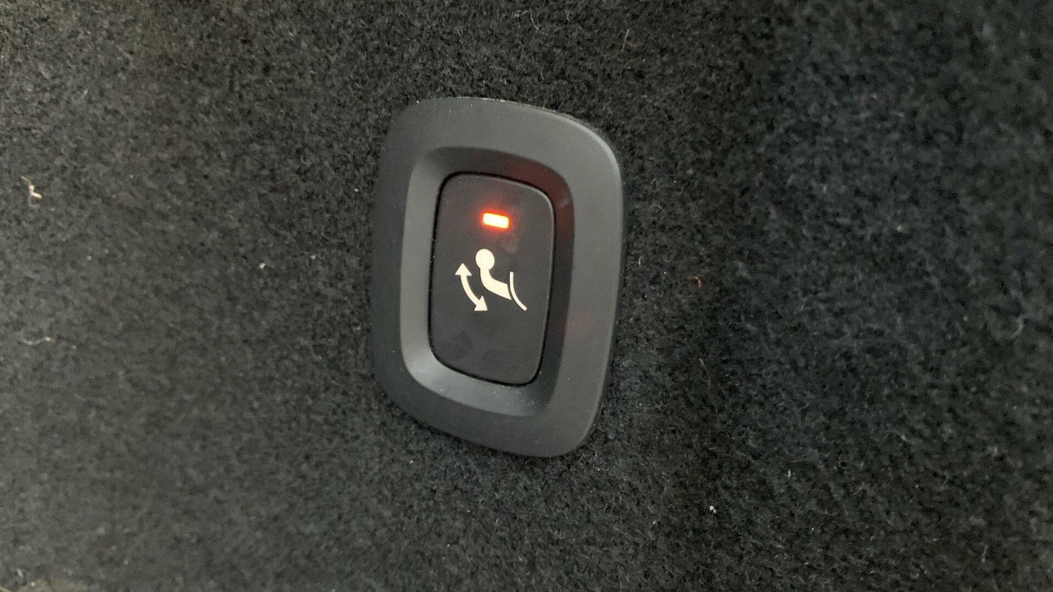 Used Volvo XC60 for sale - 77330980: Photo 38