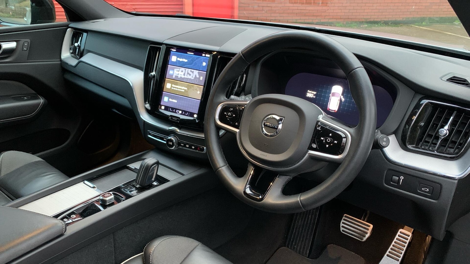 Used Volvo XC60 for sale - 77330980: Photo 5