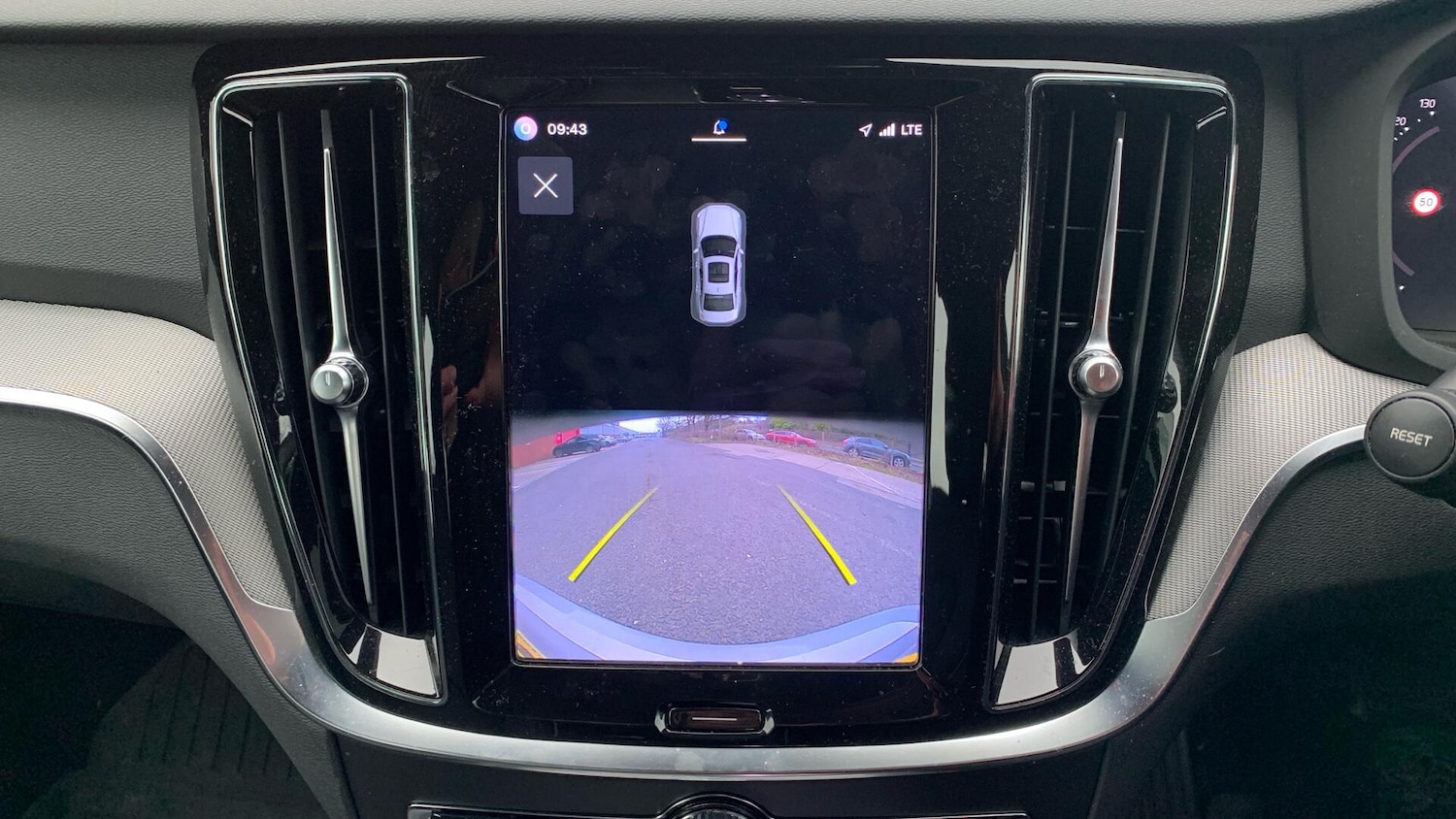 Used Volvo S60 2023 for sale - 77625951: Photo 19