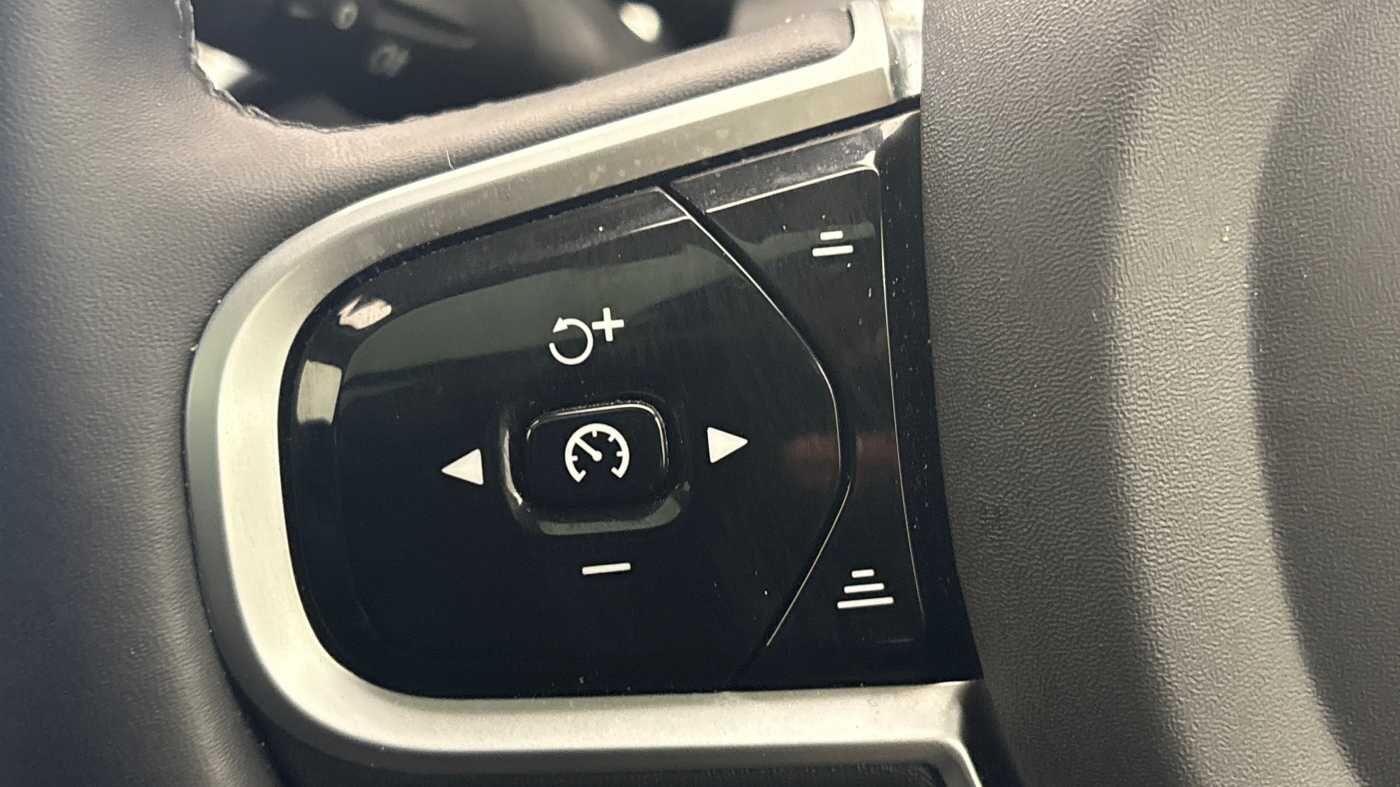 Used Volvo V60 2025 for sale - 77524421: Photo 23