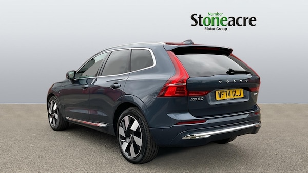 Used Volvo XC60 2024 for sale - 74969642: Photo 2