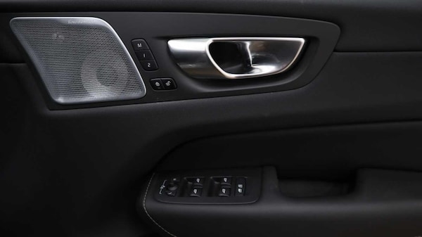 Used Volvo XC60 2024 for sale - 74294482: Photo 25