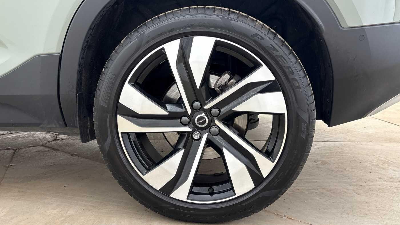 Used Volvo XC40 2025 for sale - 77101712: Photo 27