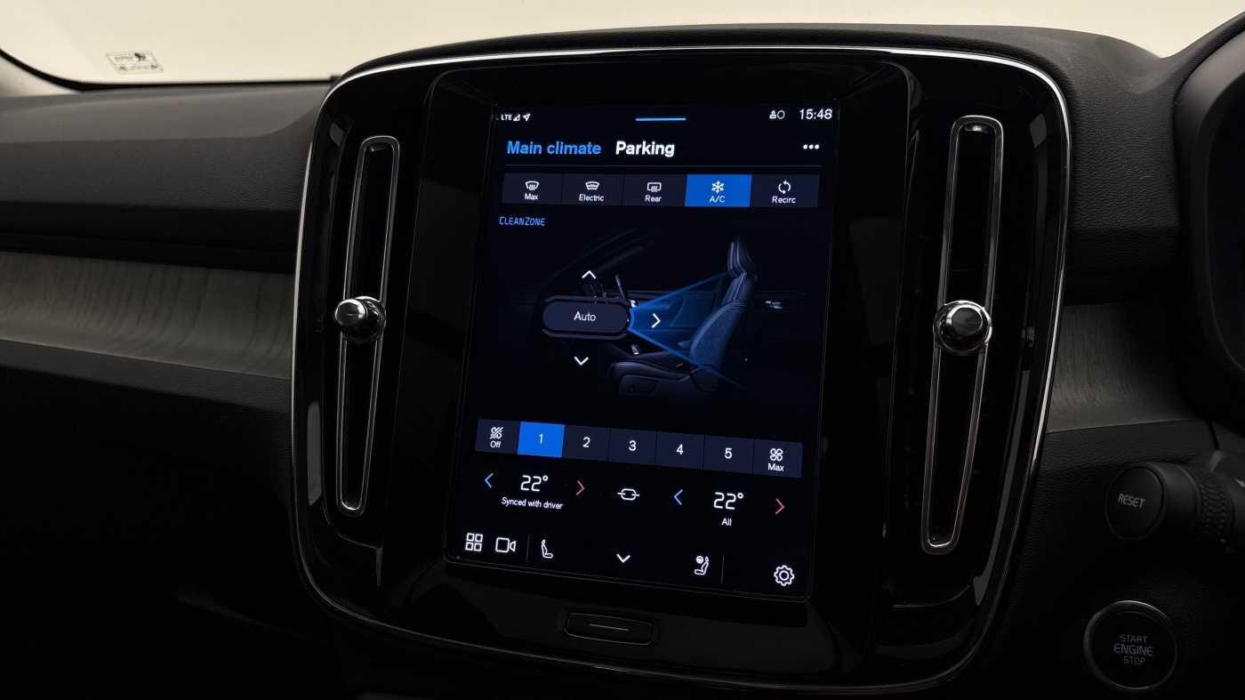 Used Volvo XC40 2025 for sale - 77101712: Photo 34