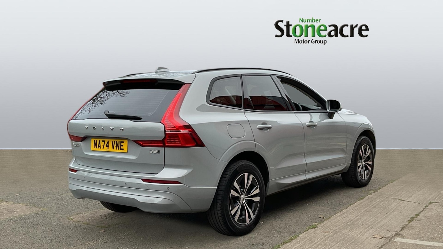 Used Volvo XC60 2024 for sale - 77098006: Photo 2