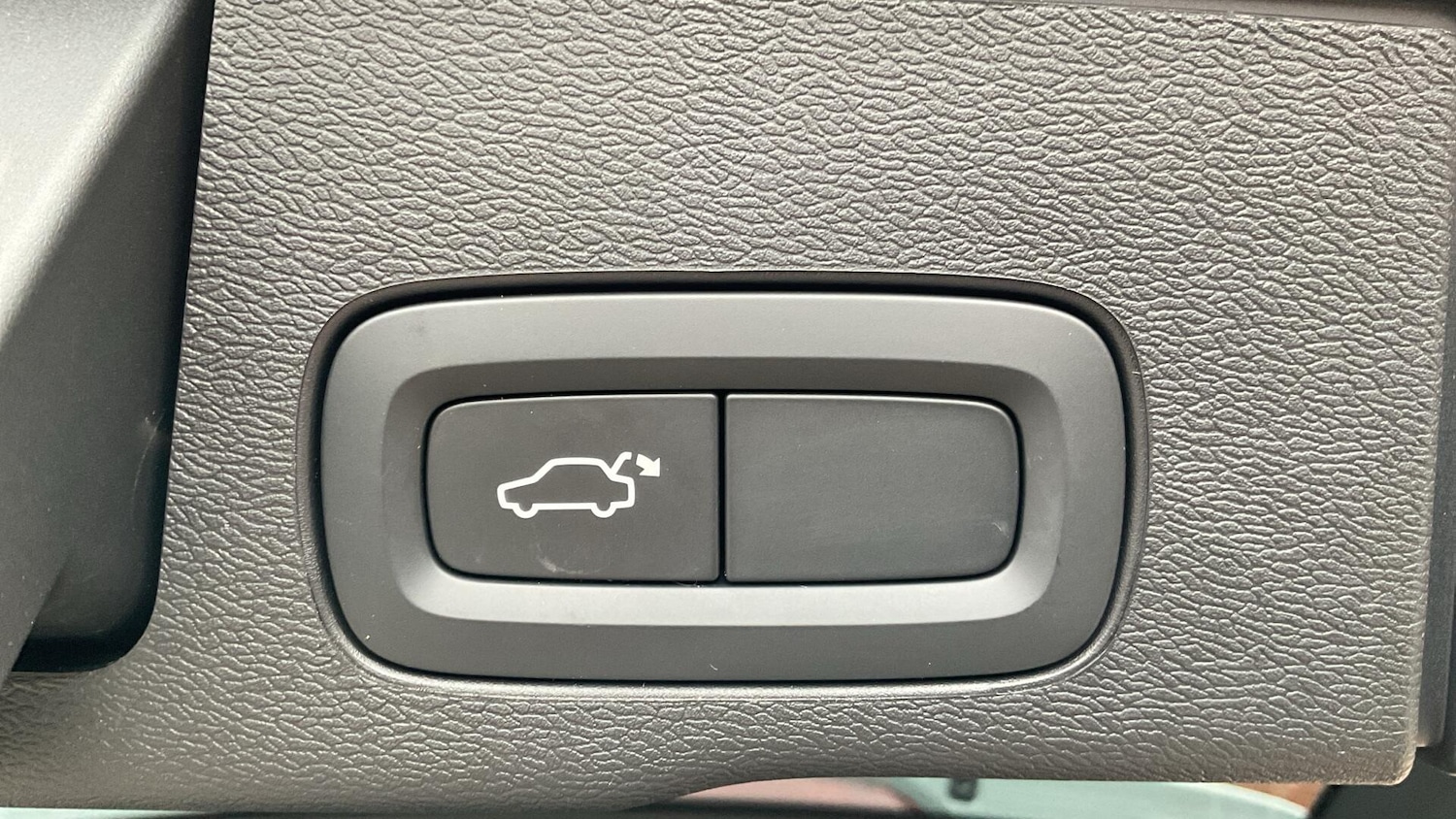 Used Volvo XC60 2024 for sale - 77098006: Photo 35