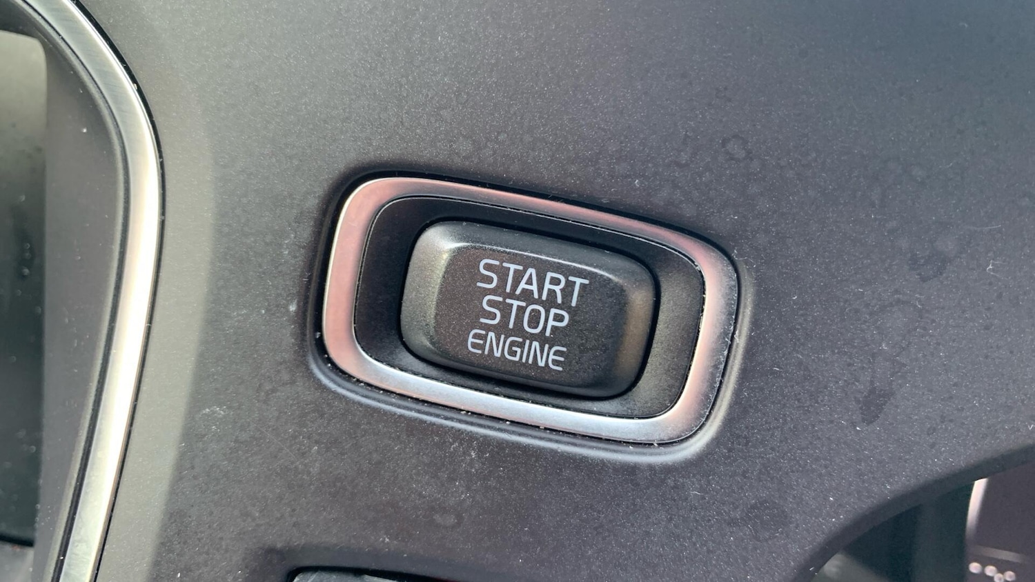 Used Volvo V40 2019 for sale - 76166749: Photo 27