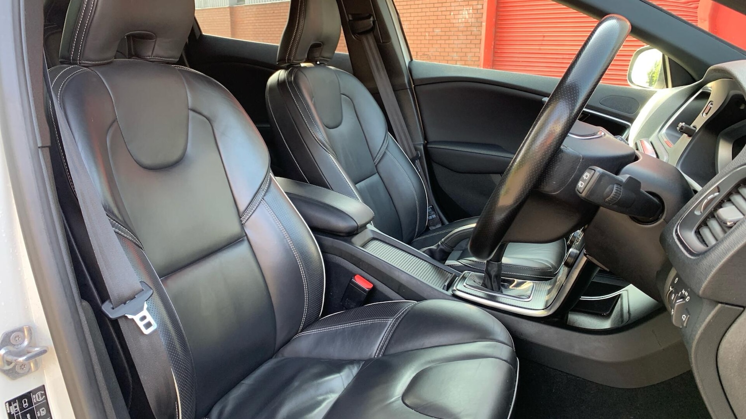 Used Volvo V40 2019 for sale - 76166749: Photo 31