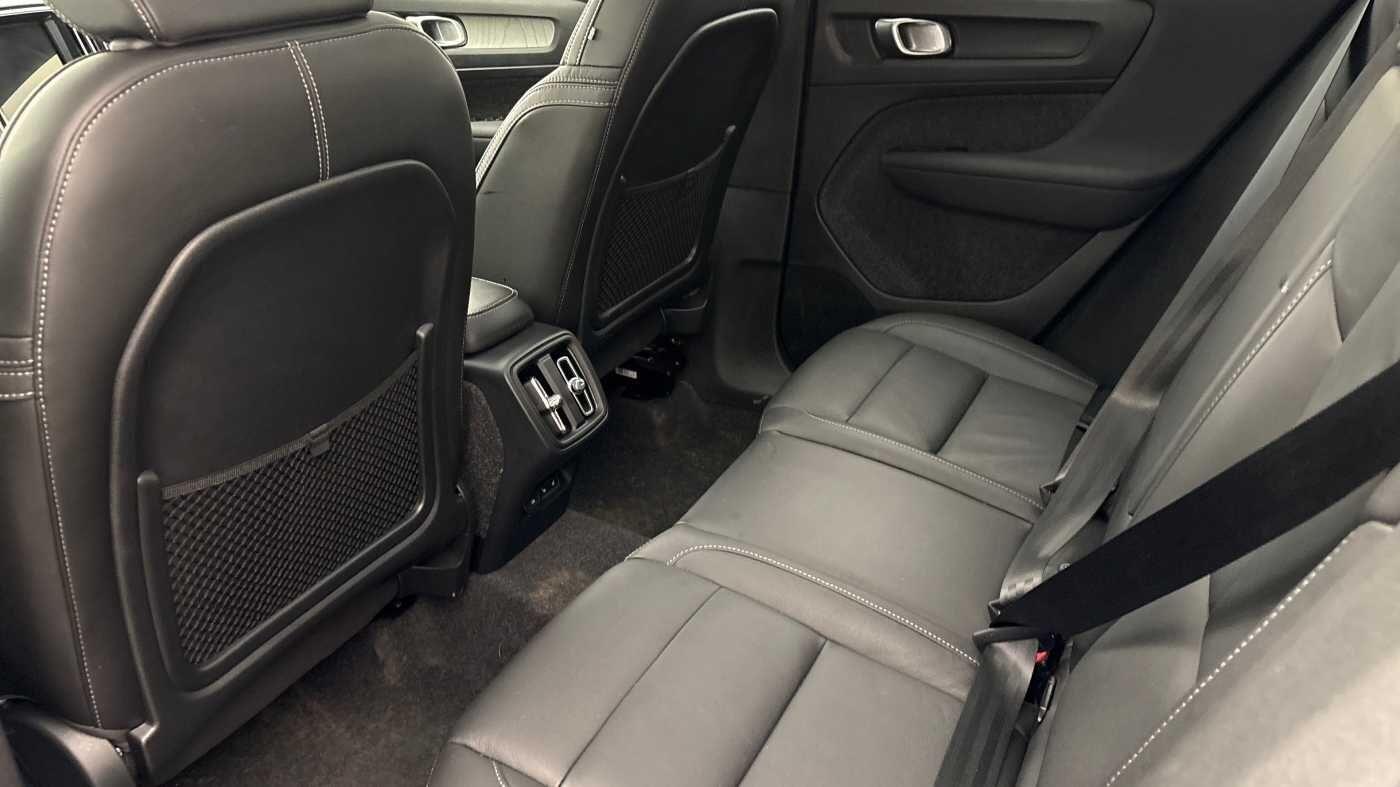 Used Volvo XC40 for sale - 77768813: Photo 4