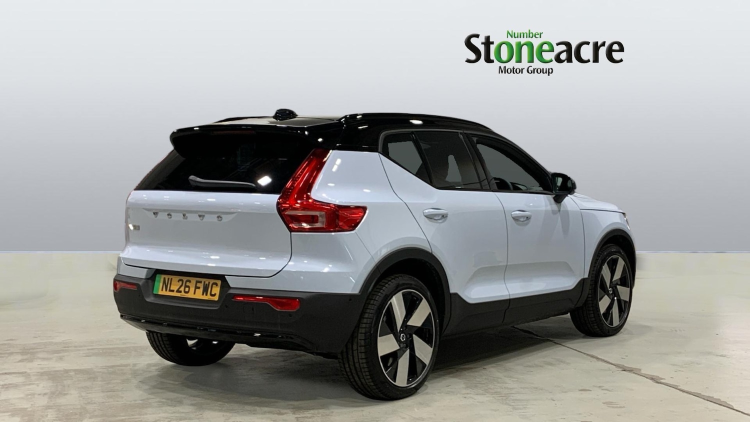 Used Volvo EX40 2026 for sale - 78048225: Photo 2