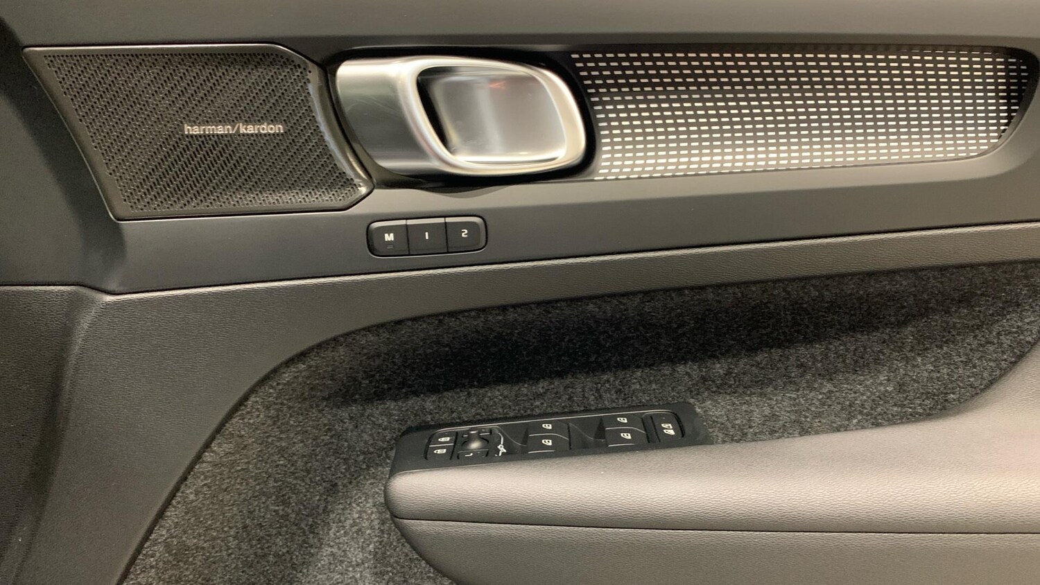 Used Volvo EX40 2026 for sale - 78048225: Photo 29