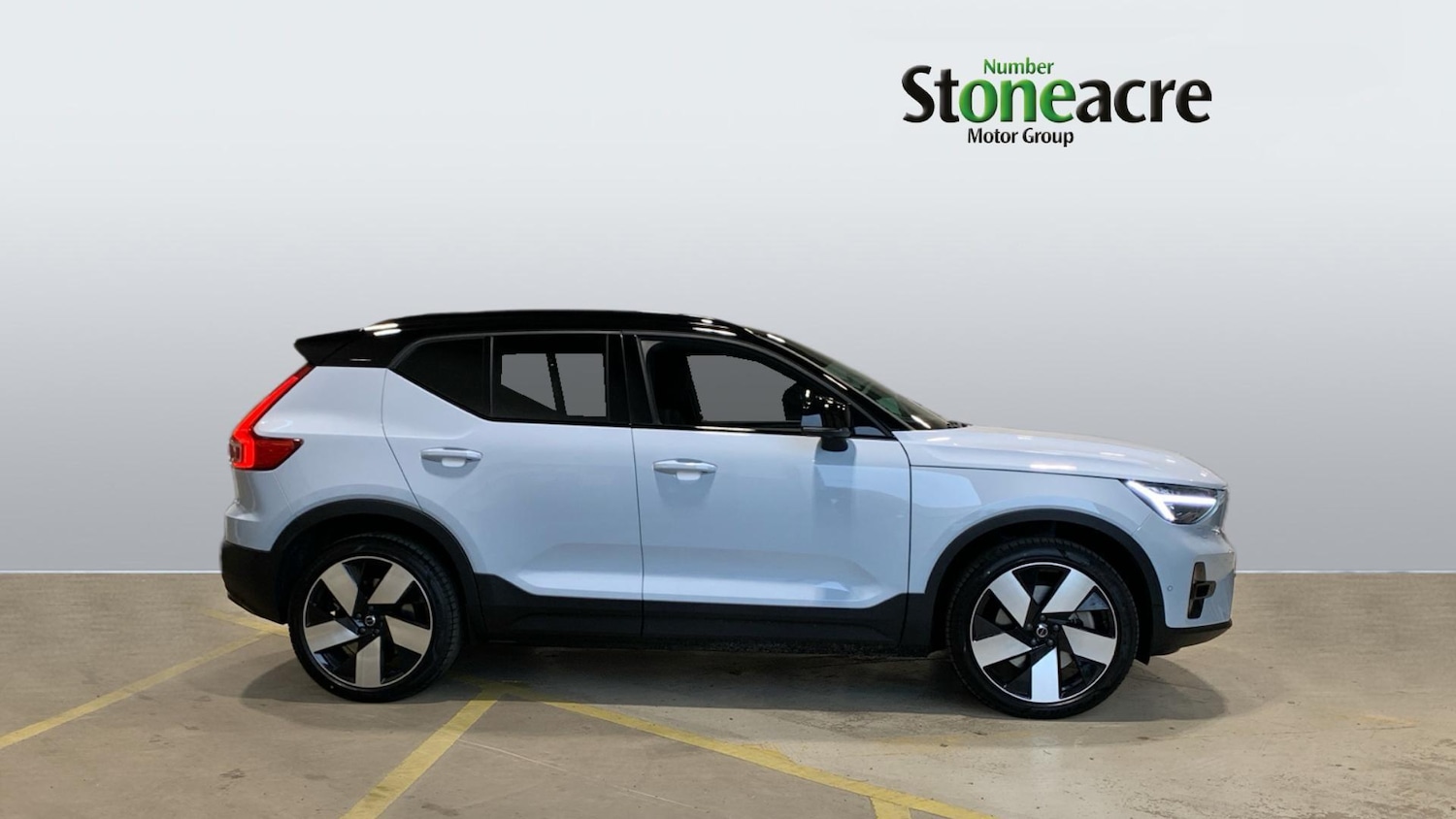 Used Volvo EX40 2026 for sale - 78048225: Photo 3