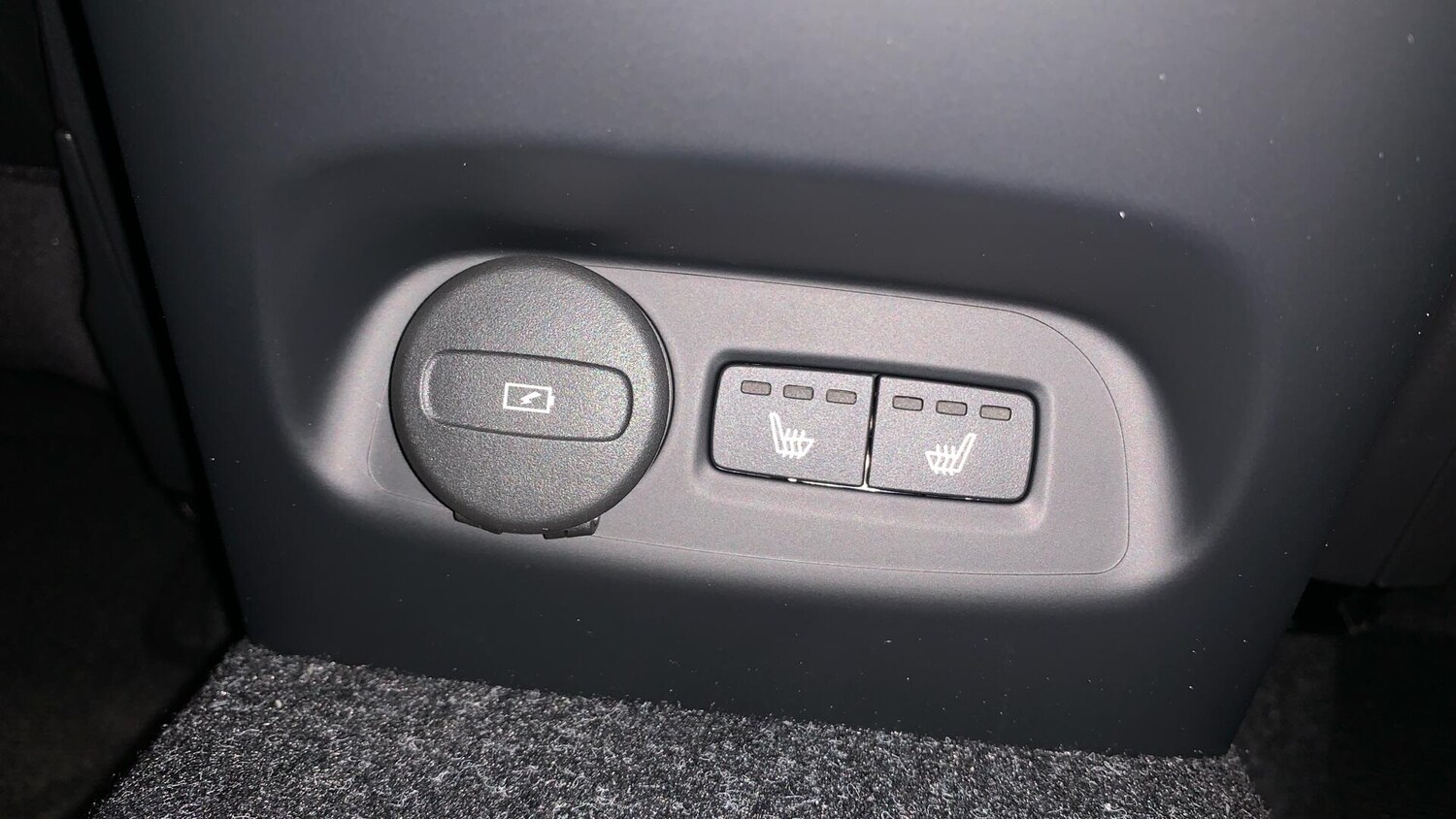 Used Volvo EX40 2026 for sale - 78048225: Photo 36