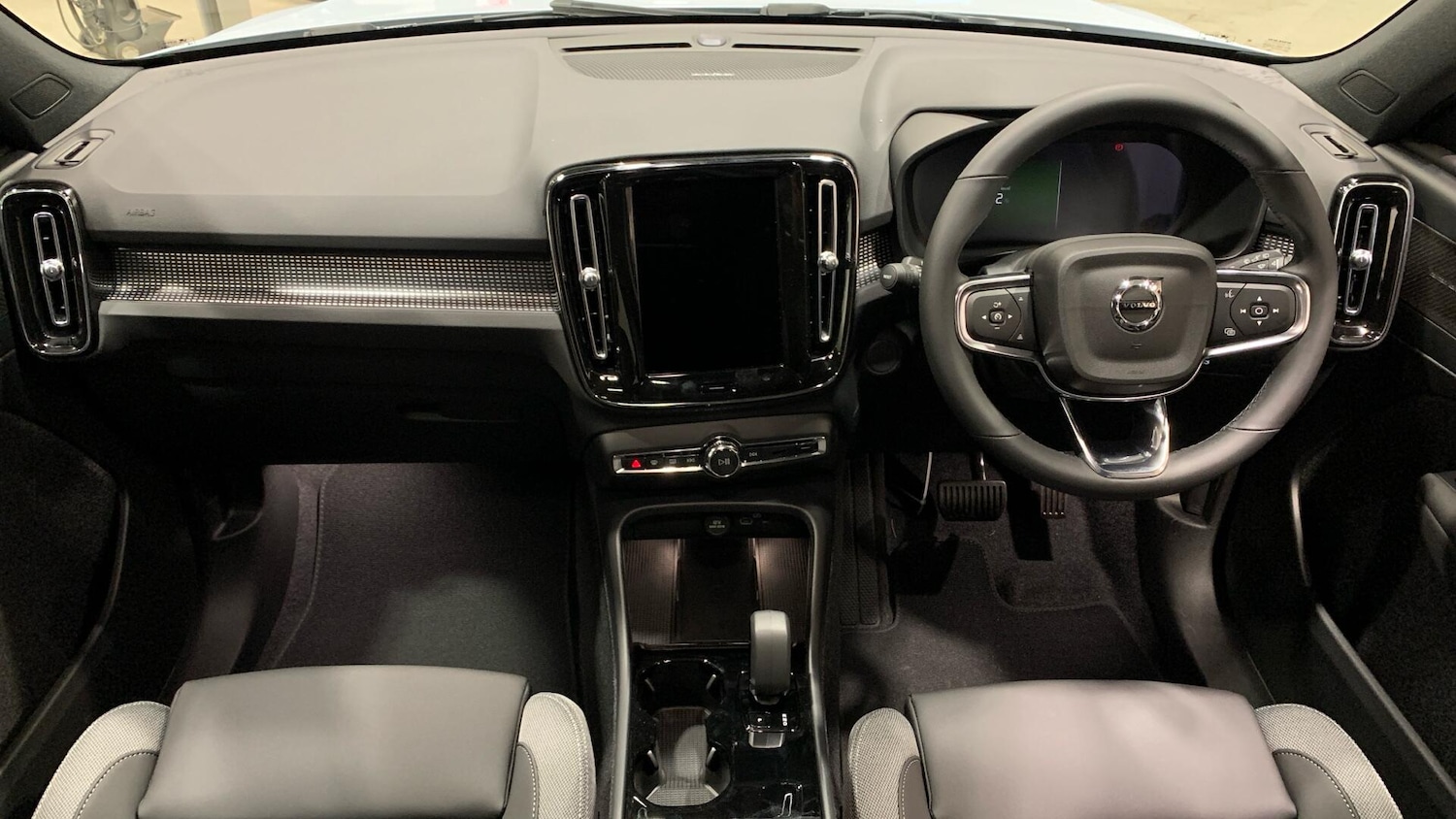 Used Volvo EX40 2026 for sale - 78048225: Photo 5