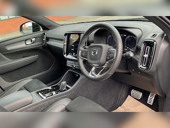 Used Volvo XC40 2021 for sale - 78958142: Photo