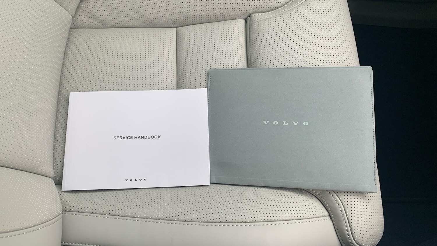 Used Volvo XC60 2025 for sale - 77304888: Photo 14