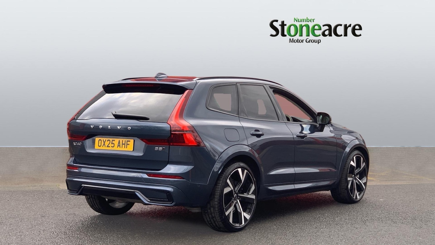 Used Volvo XC60 2025 for sale - 77304888: Photo 2