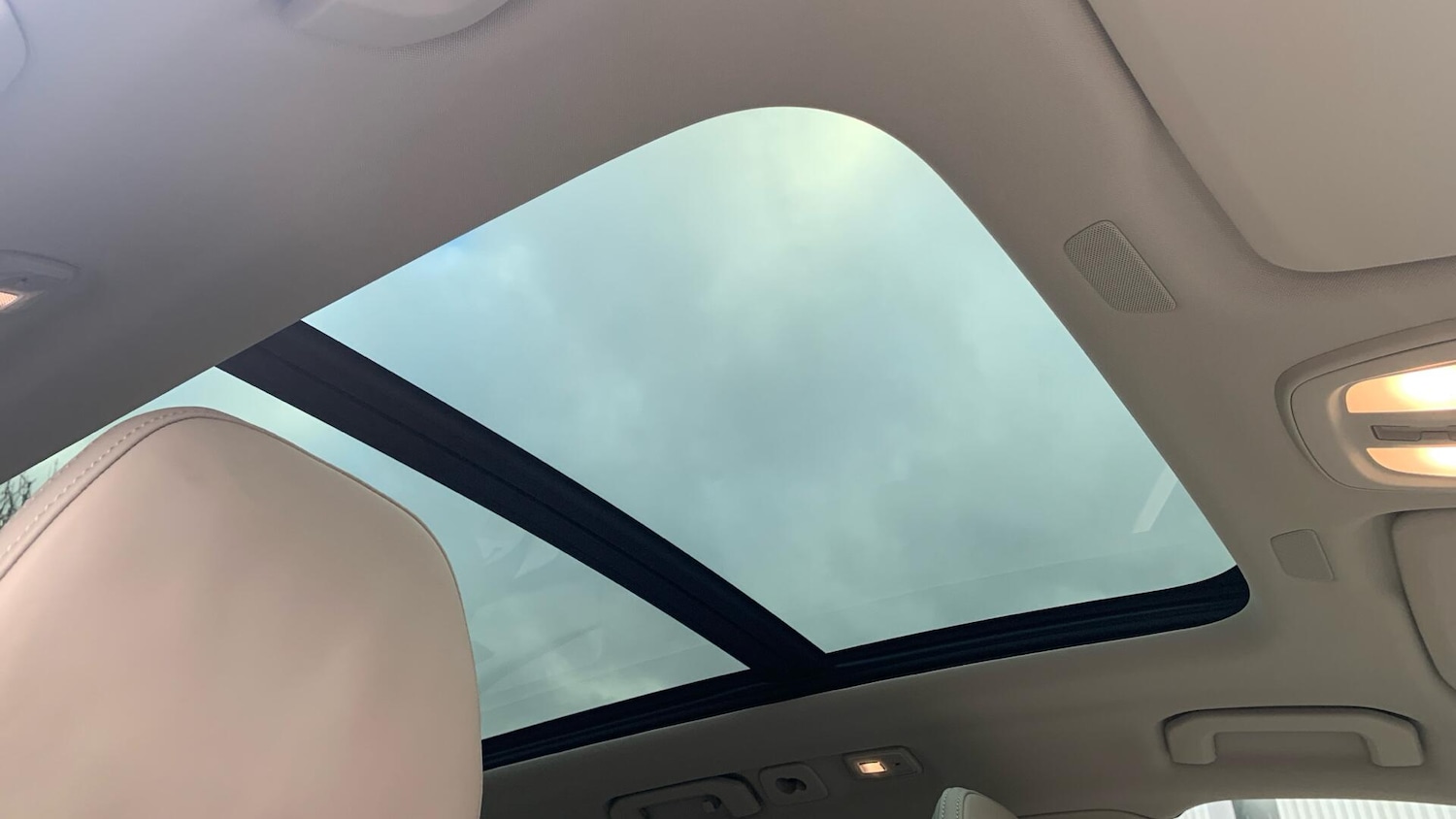 Used Volvo XC60 2025 for sale - 77304888: Photo 31