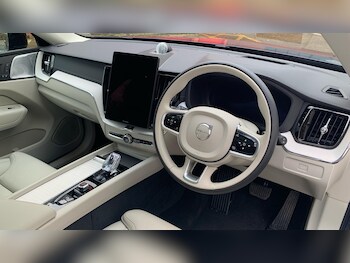 Used Volvo XC60 2025 for sale - 77304888: Photo
