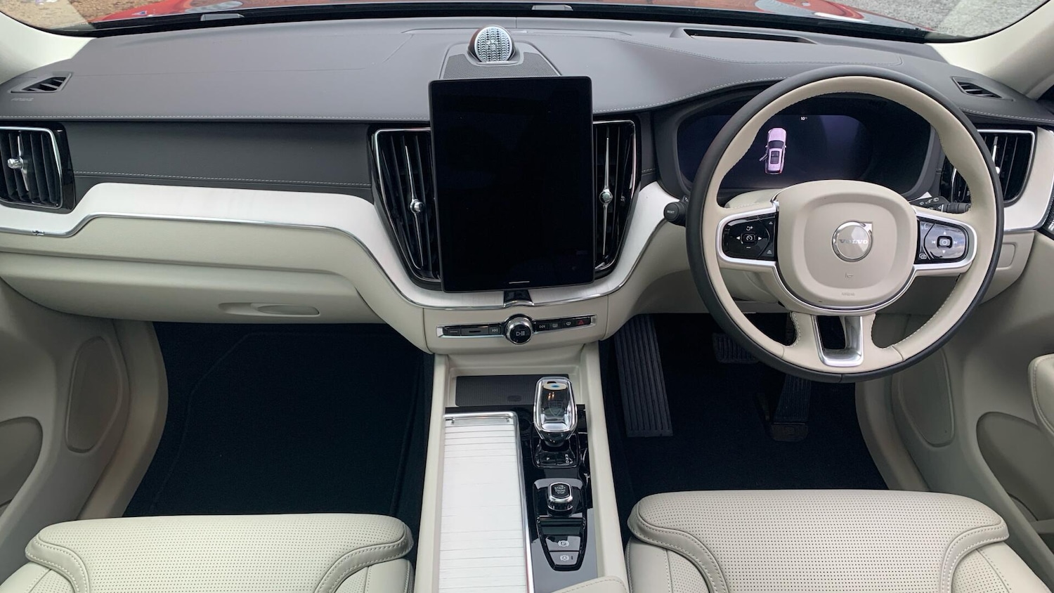 Used Volvo XC60 2025 for sale - 77304888: Photo 5