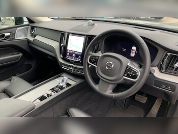 Used Volvo XC60 2025 for sale - 79248334: Photo