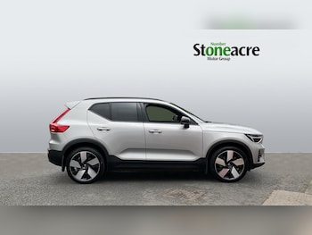 Used Volvo XC40 2022 for sale - 75687279: Photo