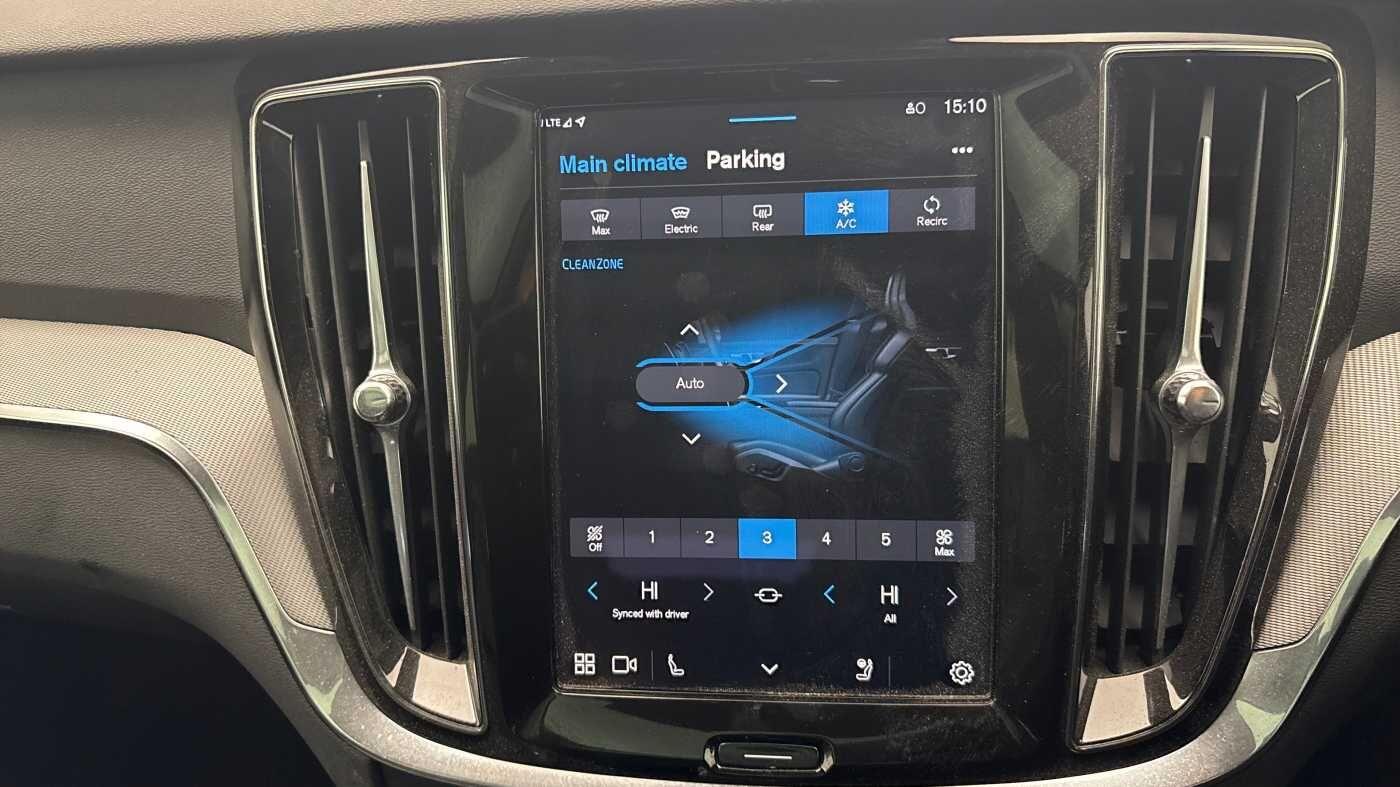 Used Volvo V60 for sale - 77344386: Photo 31