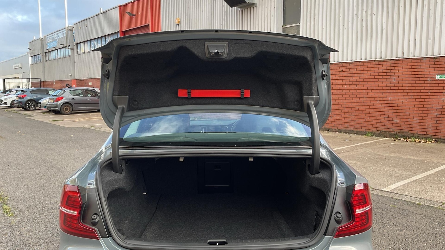 Used Volvo S60 2023 for sale - 76585329: Photo 13