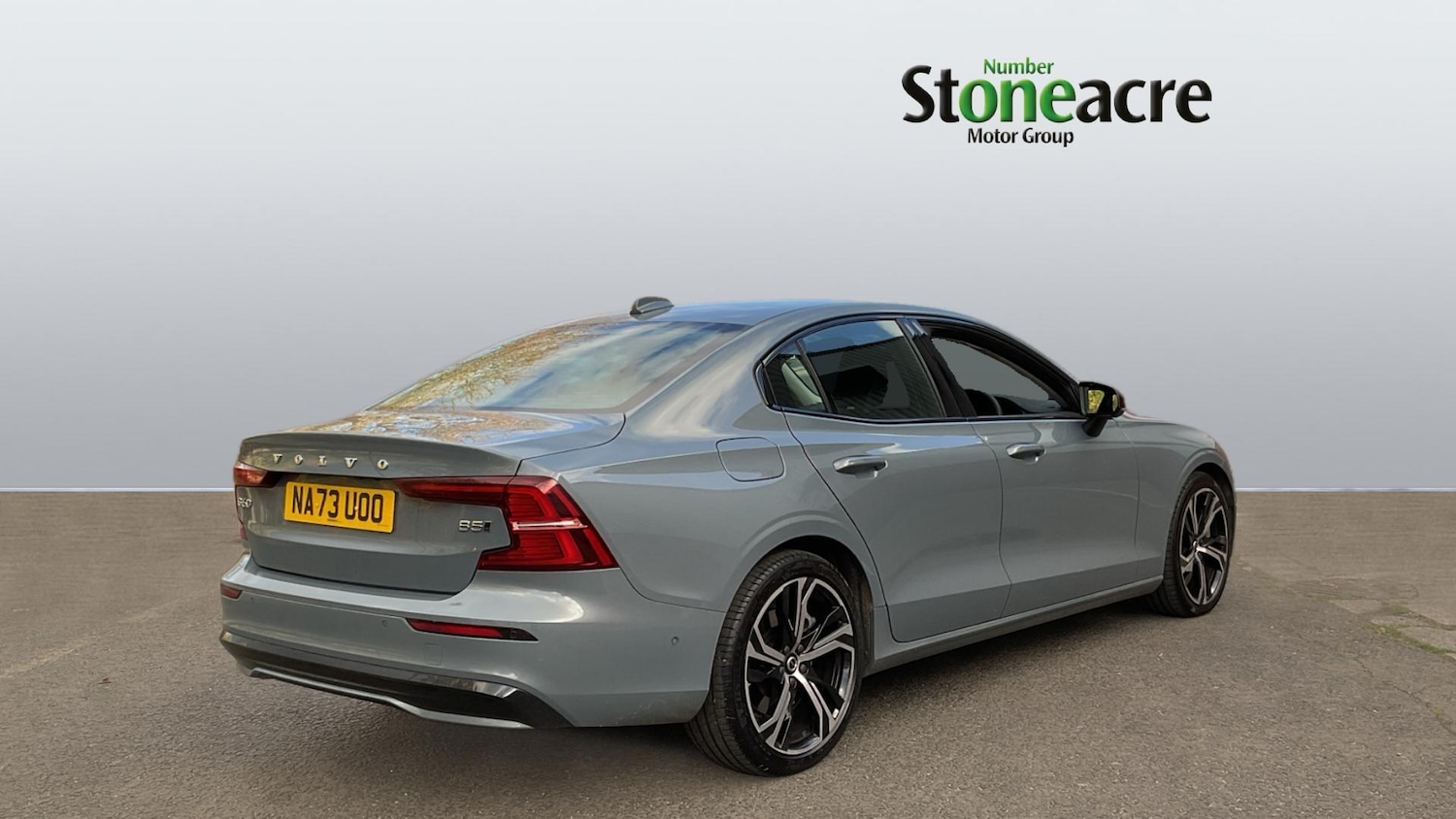 Used Volvo S60 2023 for sale - 76585329: Photo 2