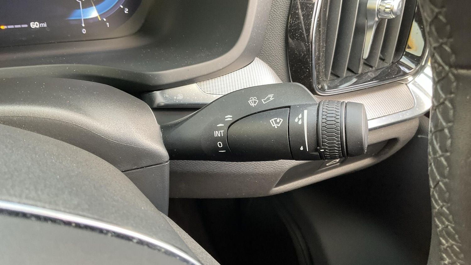 Used Volvo S60 2023 for sale - 76585329: Photo 23