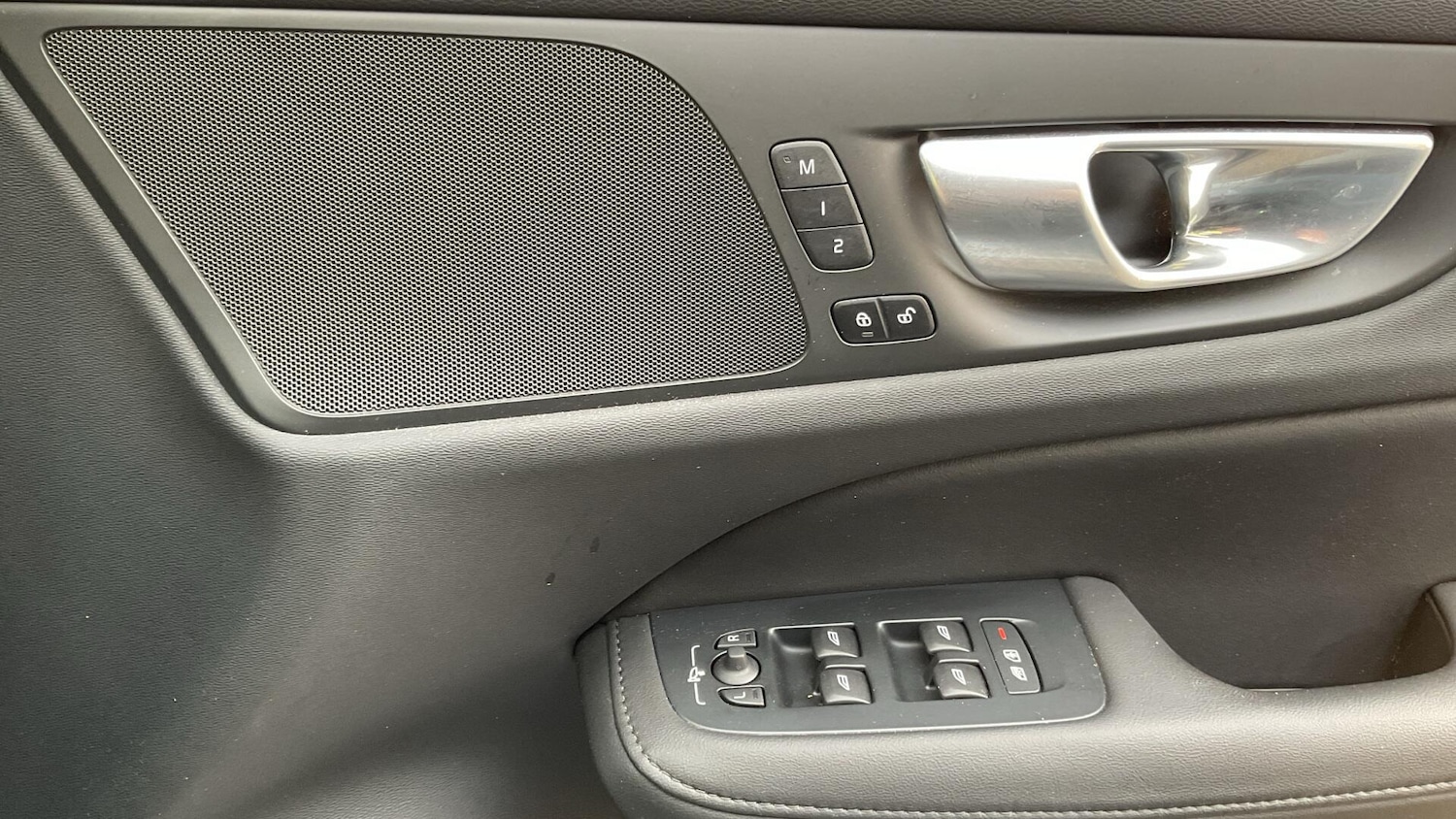 Used Volvo S60 2023 for sale - 76585329: Photo 29