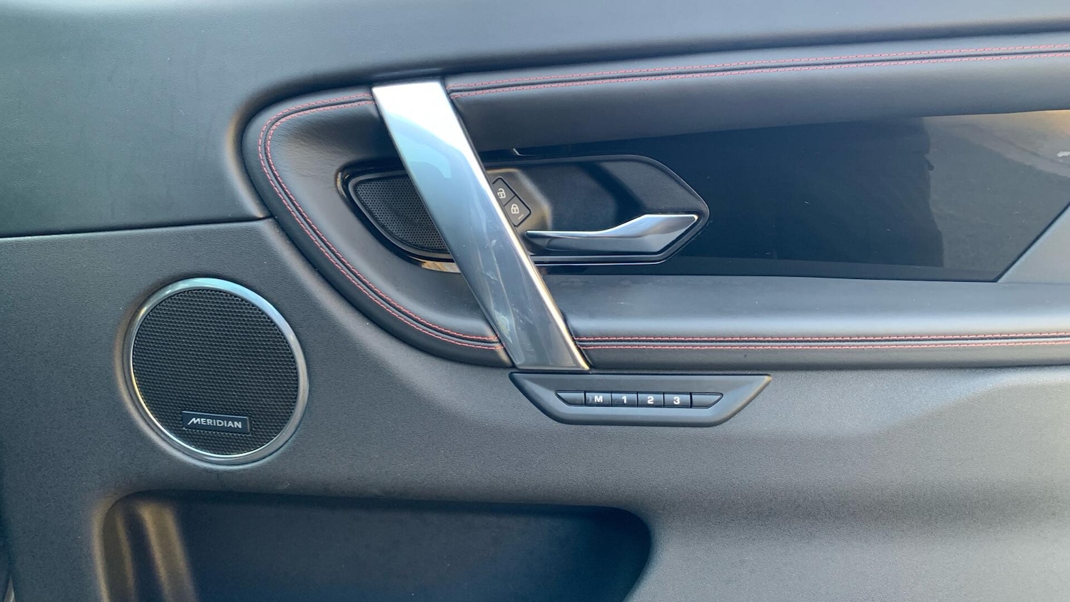 Used Land Rover Discovery Sport 2023 for sale - 76825238: Photo 29